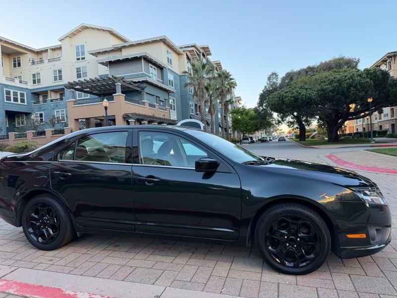 Ford Fusion SE 2010