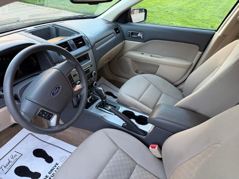 Ford Fusion SE 2010