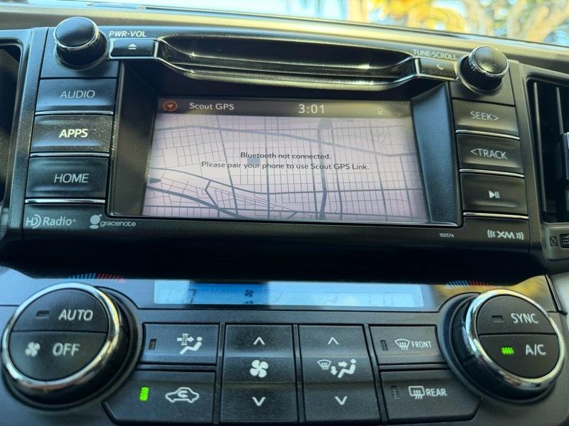 Toyota RAV4 XLE FWD 2018