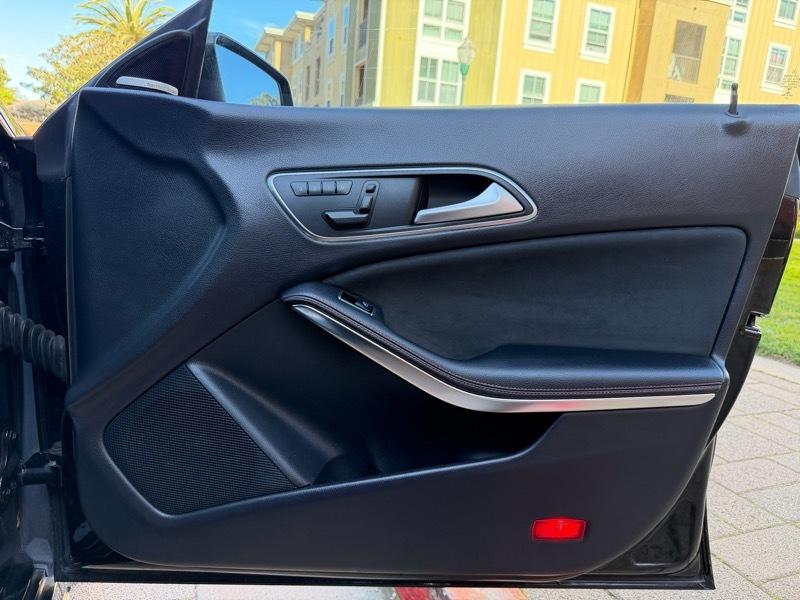 Mercedes-Benz CLA-Class CLA250 2014