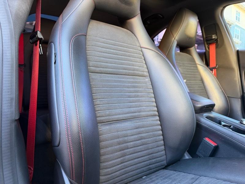 Mercedes-Benz CLA-Class CLA250 2014