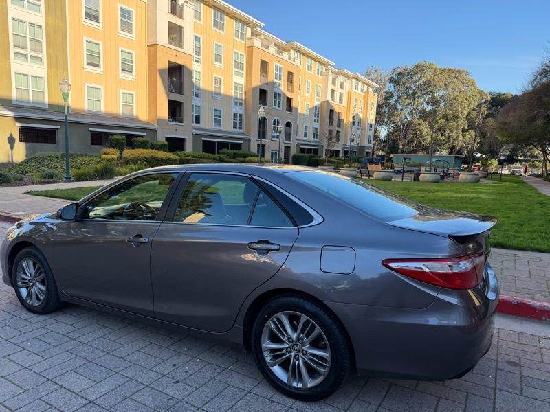 Toyota Camry SE 2016