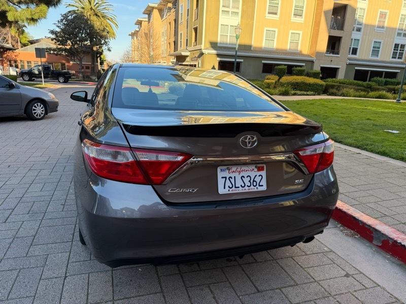 Toyota Camry SE 2016