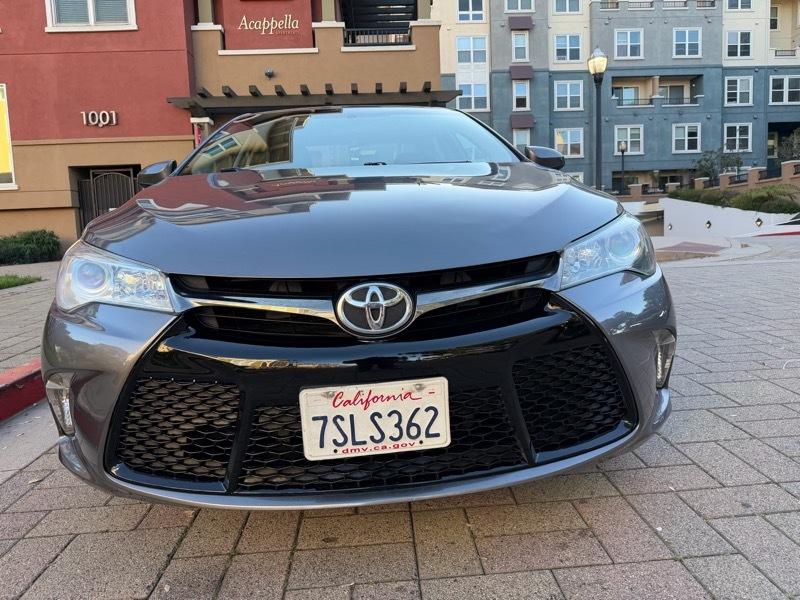 Toyota Camry SE 2016