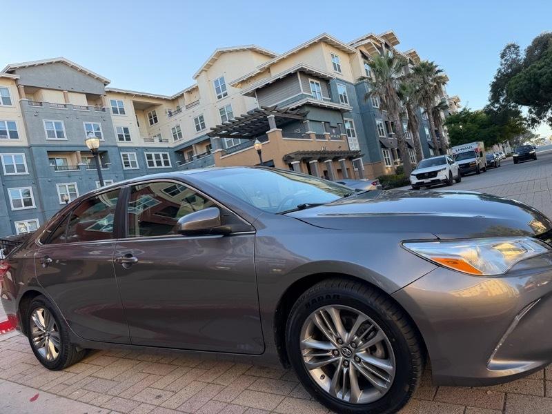 Toyota Camry SE 2016