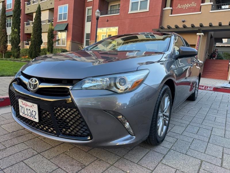 Toyota Camry SE 2016