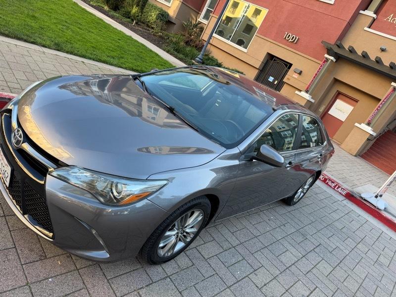Toyota Camry SE 2016