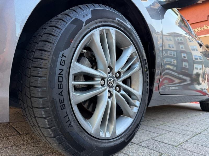 Toyota Camry SE 2016