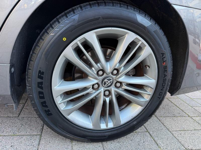 Toyota Camry SE 2016