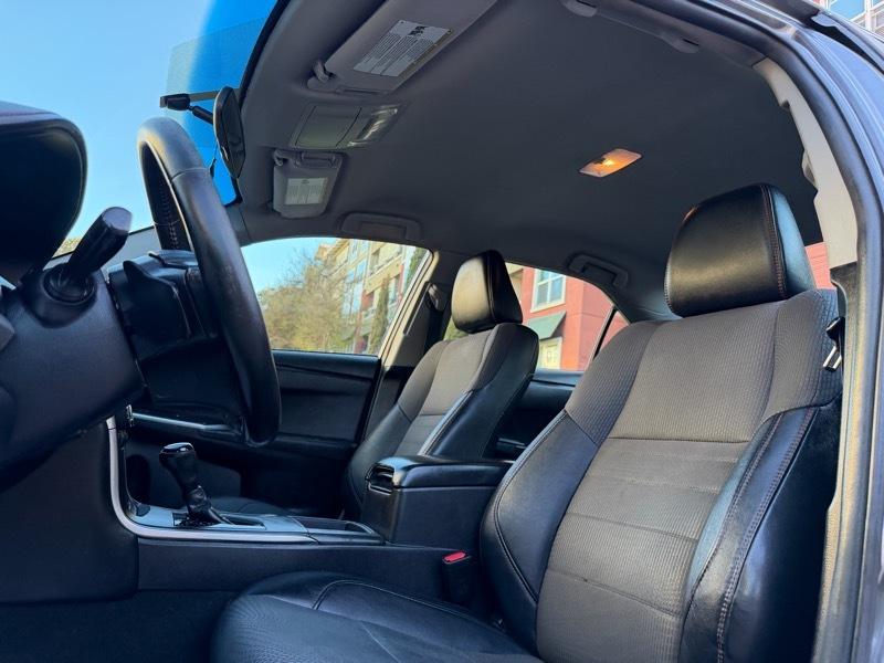 Toyota Camry SE 2016