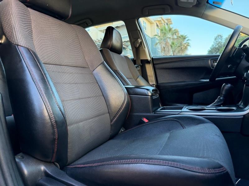 Toyota Camry SE 2016