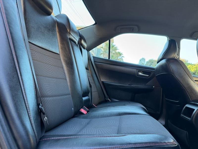 Toyota Camry SE 2016