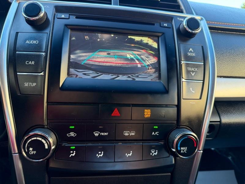 Toyota Camry SE 2016