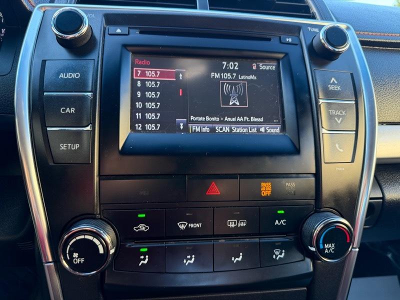 Toyota Camry SE 2016