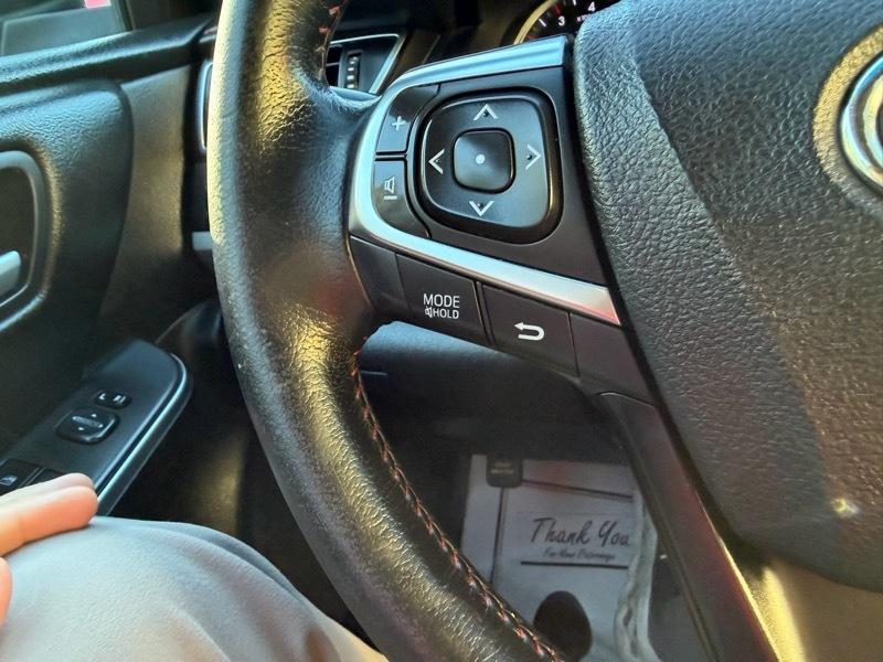 Toyota Camry SE 2016