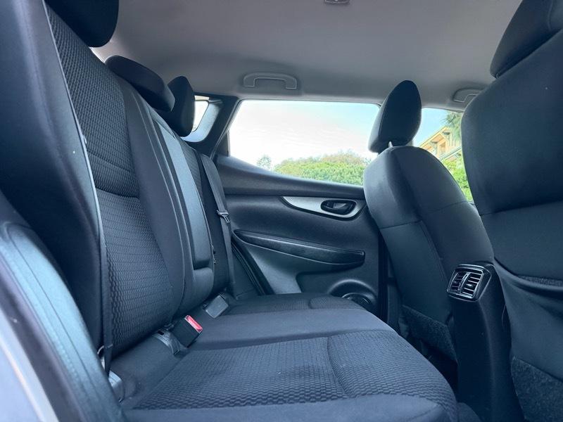 Nissan Rogue Sport S 4D SUV FWD 2017