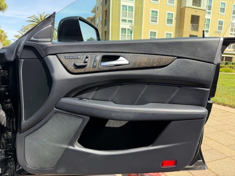 Mercedes-Benz CLS-Class CLS550 2013