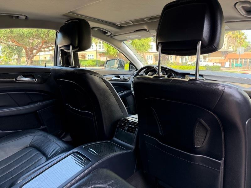 Mercedes-Benz CLS-Class CLS550 2013