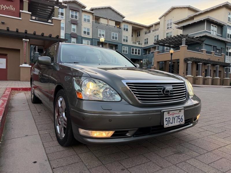 Lexus LS 430 Sedan 2005