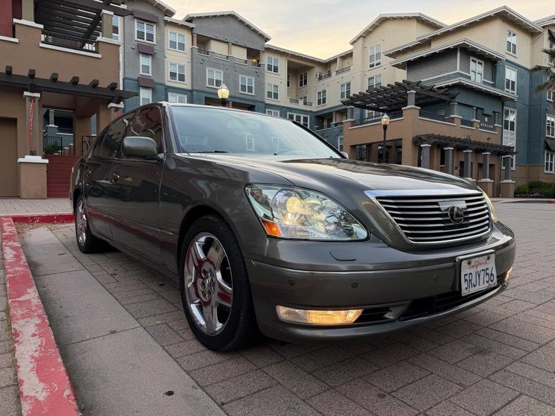Lexus LS 430 Sedan 2005