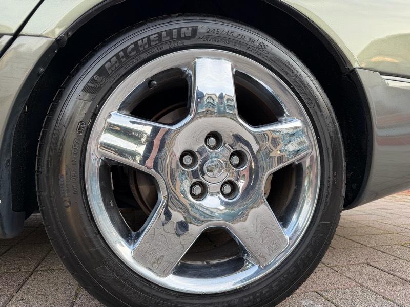 Lexus LS 430 Sedan 2005