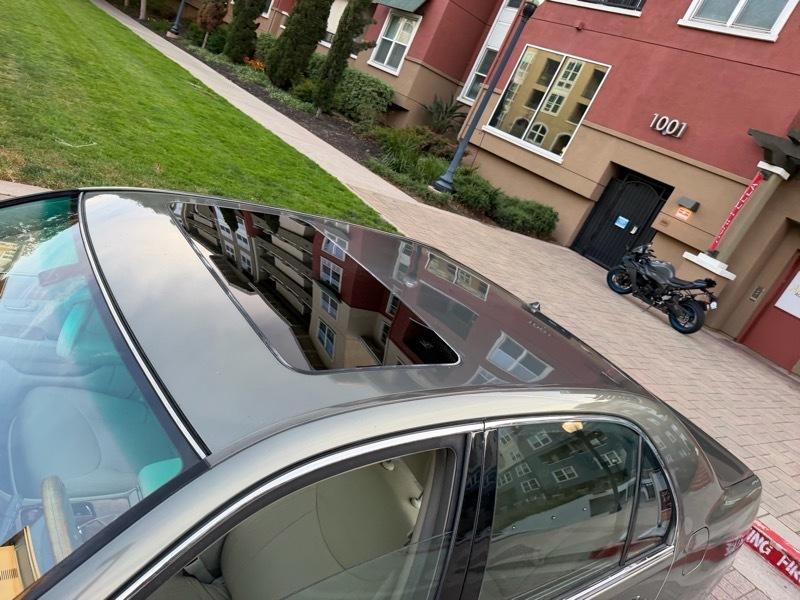 Lexus LS 430 Sedan 2005