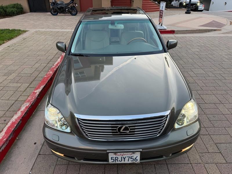 Lexus LS 430 Sedan 2005