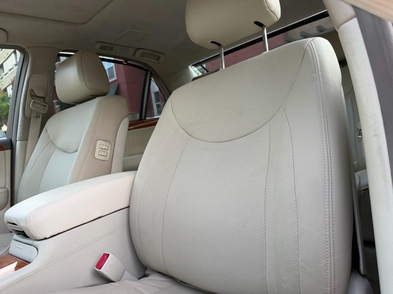 Lexus LS 430 Sedan 2005