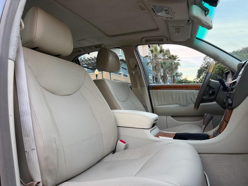 Lexus LS 430 Sedan 2005