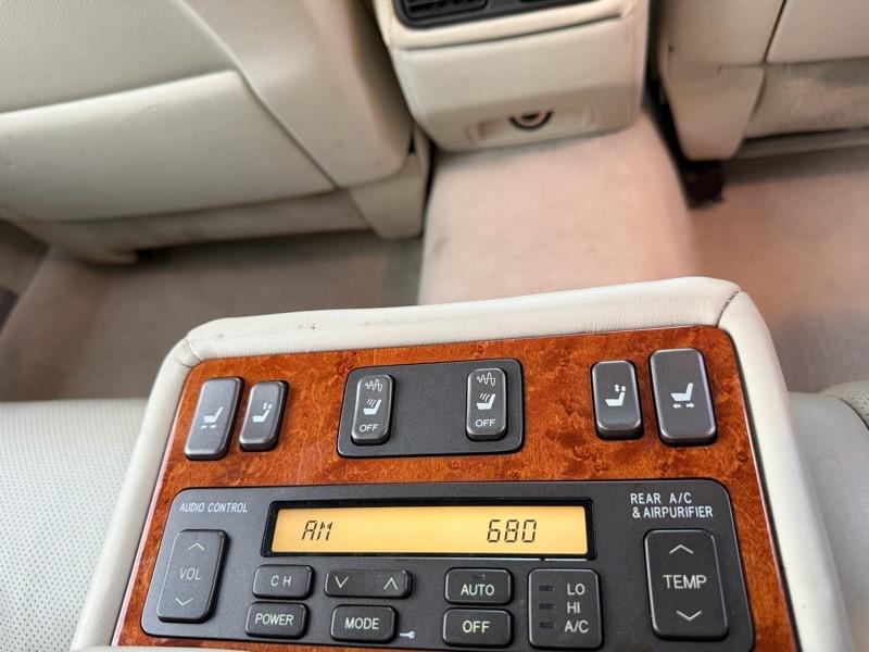 Lexus LS 430 Sedan 2005