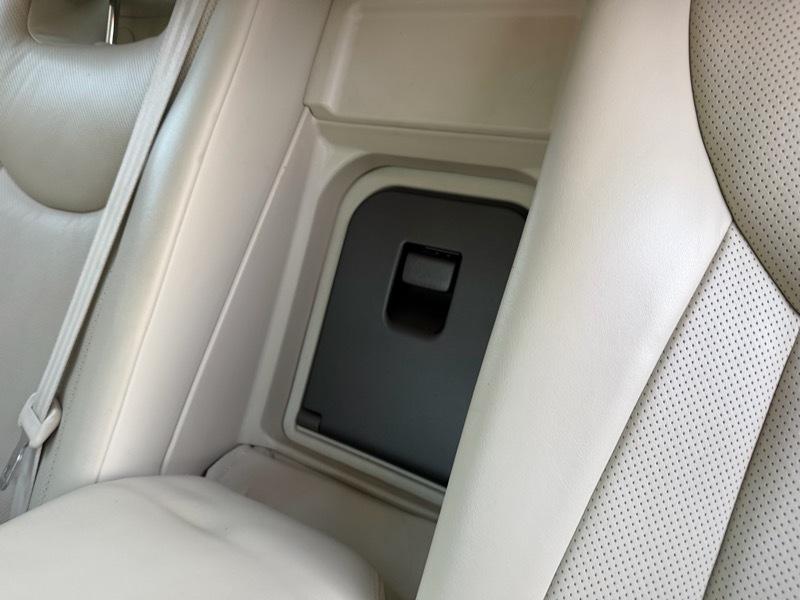 Lexus LS 430 Sedan 2005