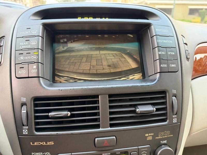 Lexus LS 430 Sedan 2005