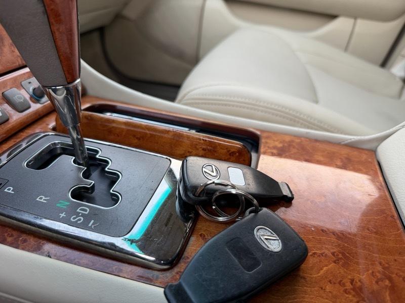 Lexus LS 430 Sedan 2005