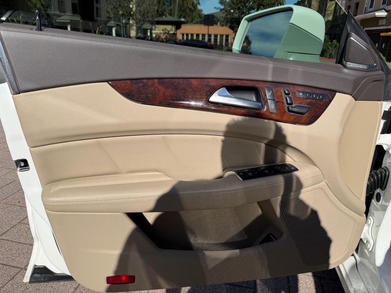 Mercedes-Benz CLS-Class CLS550 2014