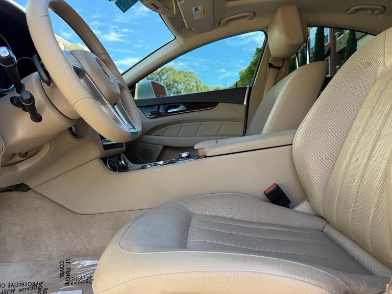 Mercedes-Benz CLS-Class CLS550 2014