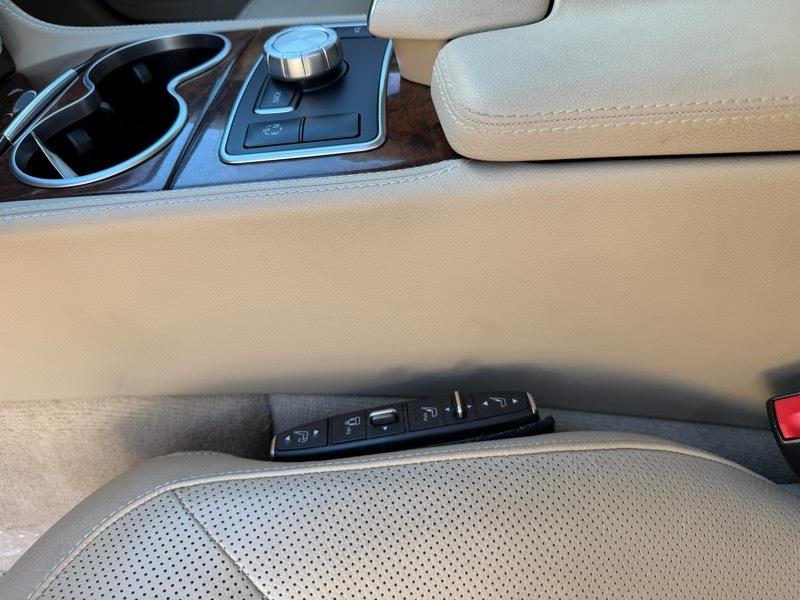 Mercedes-Benz CLS-Class CLS550 2014