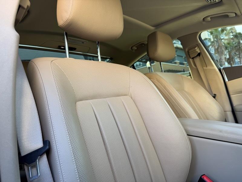 Mercedes-Benz CLS-Class CLS550 2014