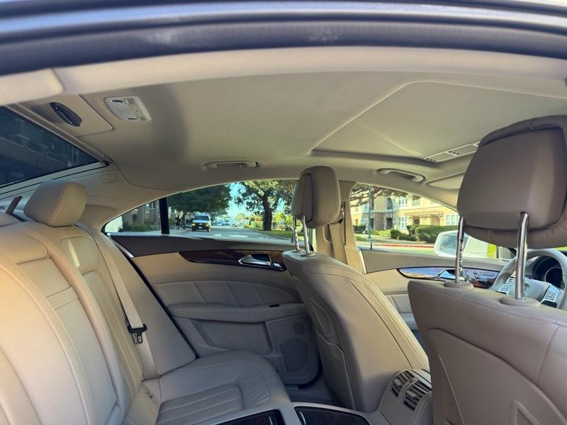 Mercedes-Benz CLS-Class CLS550 2014