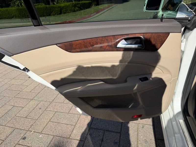 Mercedes-Benz CLS-Class CLS550 2014