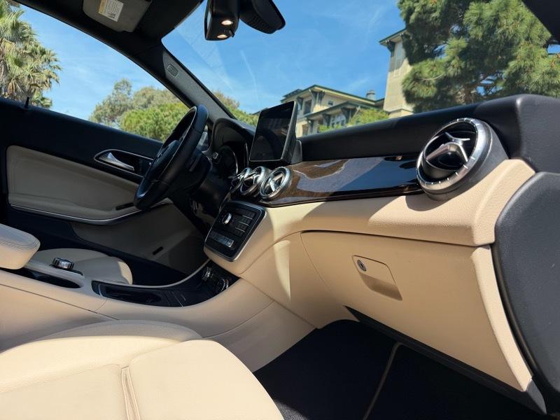 Mercedes-Benz CLA-Class CLA250 2018