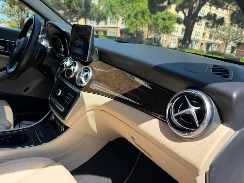 Mercedes-Benz CLA-Class CLA250 2018