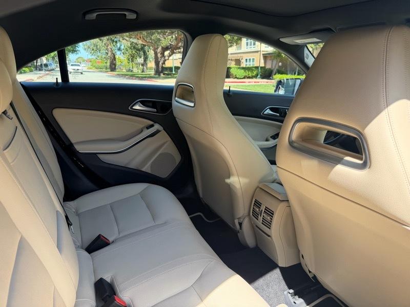 Mercedes-Benz CLA-Class CLA250 2018