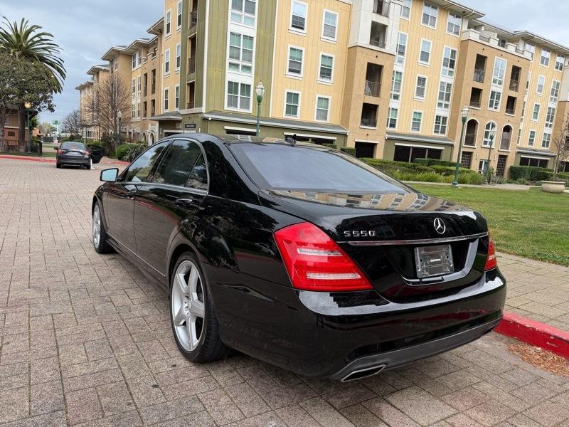 Mercedes-Benz S-Class S550 2012