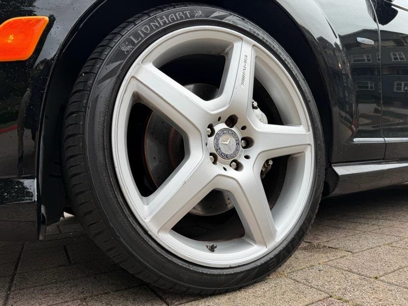 Mercedes-Benz S-Class S550 2012