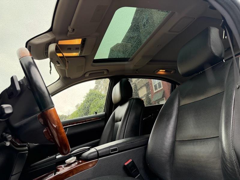 Mercedes-Benz S-Class S550 2012