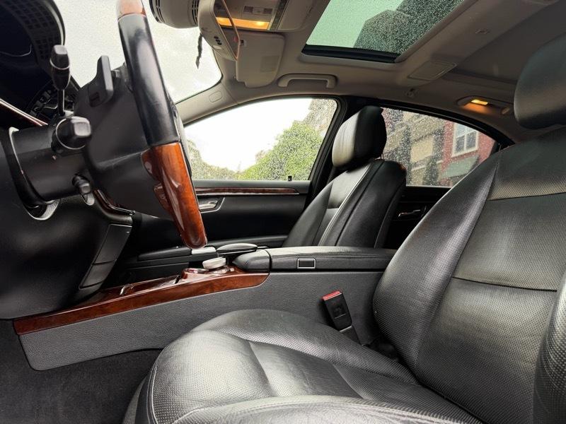 Mercedes-Benz S-Class S550 2012