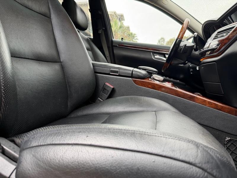 Mercedes-Benz S-Class S550 2012