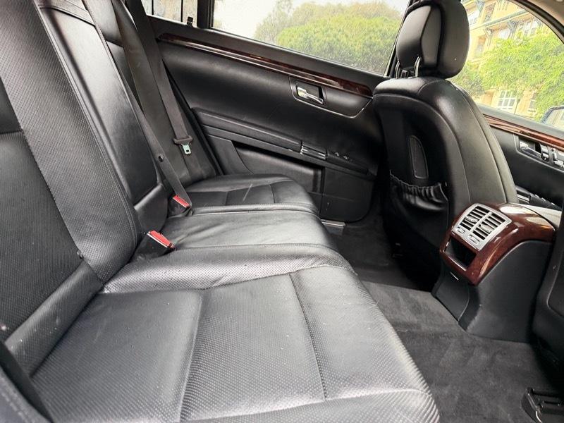 Mercedes-Benz S-Class S550 2012