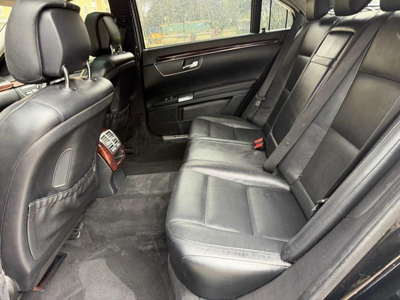 Mercedes-Benz S-Class S550 2012