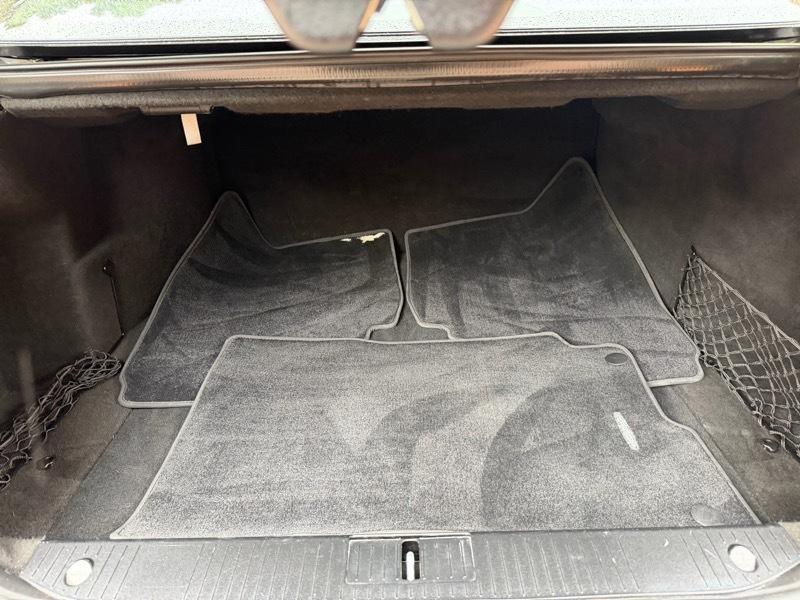 Mercedes-Benz S-Class S550 2012